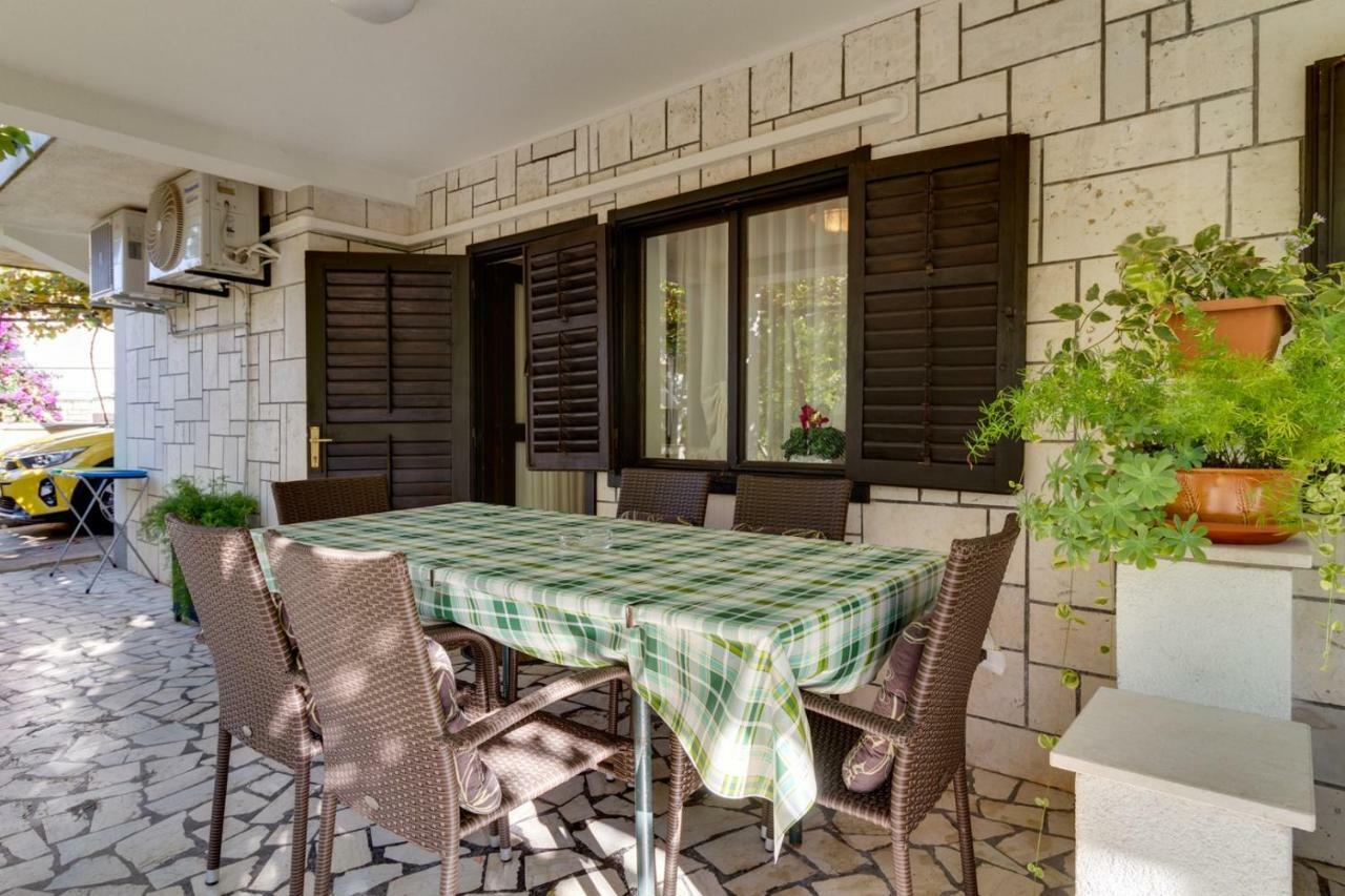 Apartments Perka Near Beach PUY 외부 사진