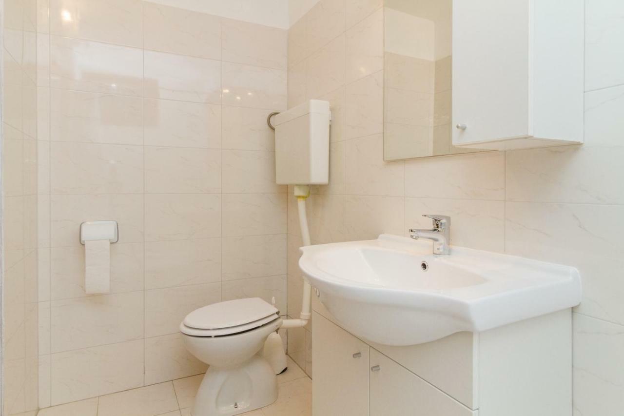 Apartments Perka Near Beach PUY 외부 사진